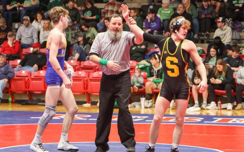 ELI PEREGOY seized his first district title at Sullivan. Photo by Heidi Blankenship Article Image Alt Text