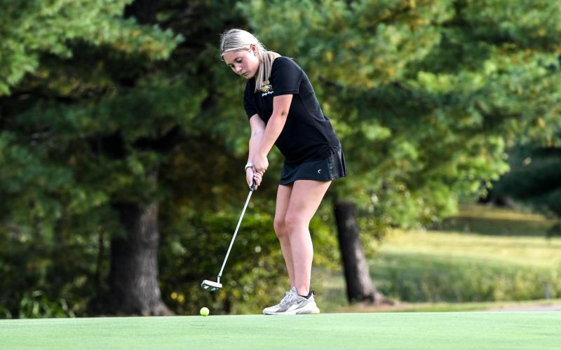 CLAIRE YOEST carded 61 points against St. Clair. Photo by Extra Innings Photography Article Image Alt Text