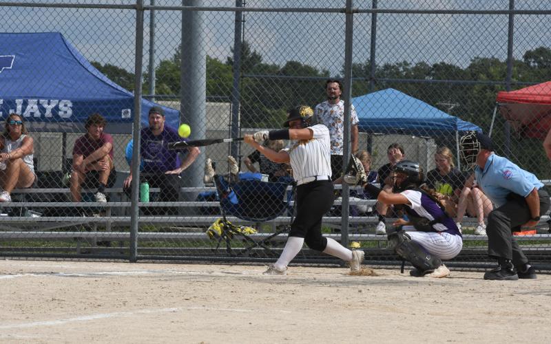 EVVIE BLANKENSHIP pitched for Sullivan in two games on Saturday. She forced 6 strikeouts and gave up 3 runs to Washington and Capital City. Photo by Extra Innings Photography. Article Image Alt Text