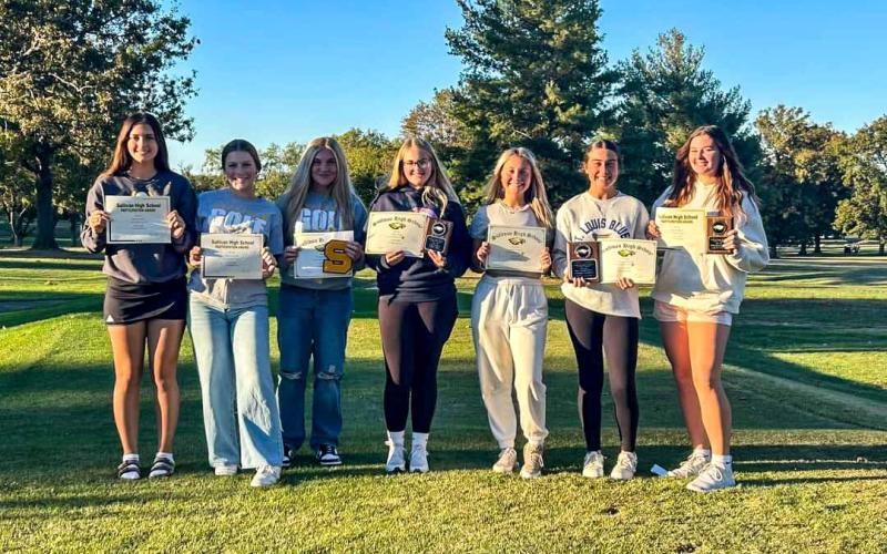 FINAL ROUND. Sullivan’s girls golf team capped off their season at districts. Photo via Sullivan High School Facebook Article Image Alt Text