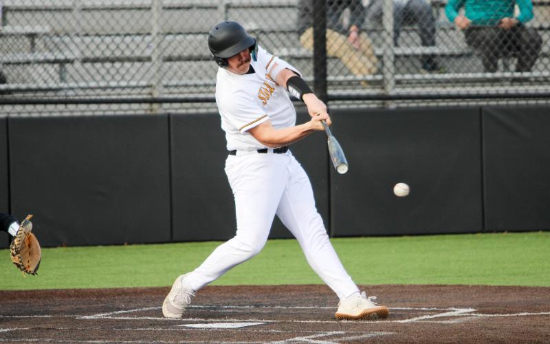 ‘BIG MITCH.’ Mitchell Garner went 4-for-4 at the plate, led Sullivan with three hits and scored two runs. Photo by Wyatt Hardy Article Image Alt Text
