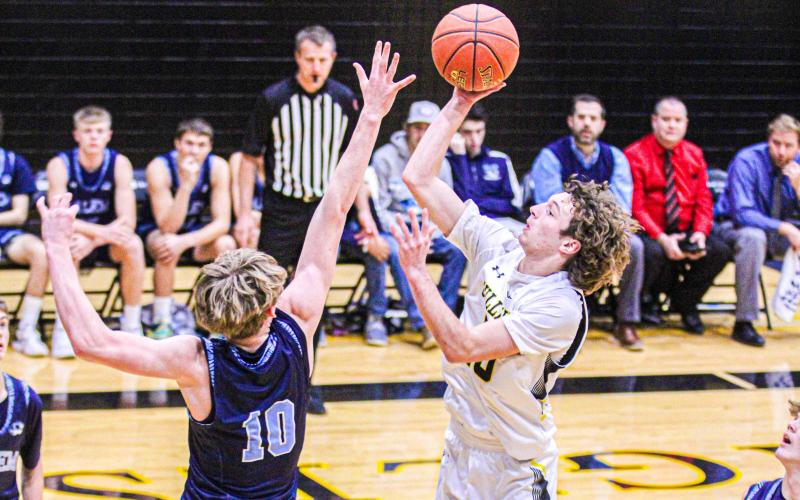 LANDEN DOZA was clutch during crucial moments. Photo by Wyatt Hardy Article Image Alt Text